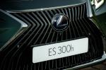 Lexus ES300h 2018 года (ZA)